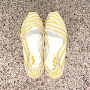 Slide shoes! Size 10